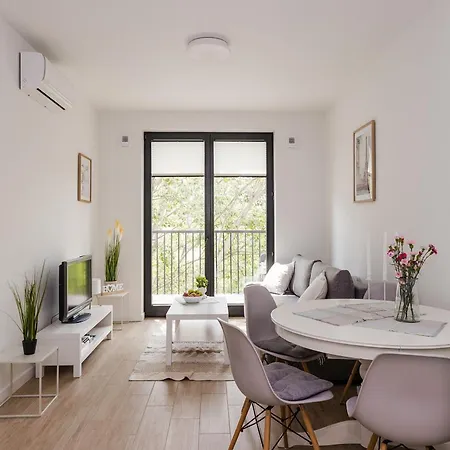 Shortstaypoland Sokratesa Warsaw